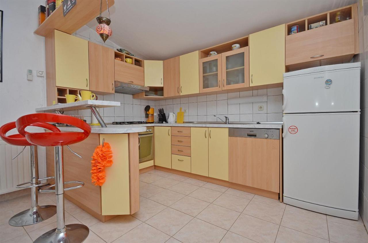 Apartments Miroslava Vodice Exterior foto